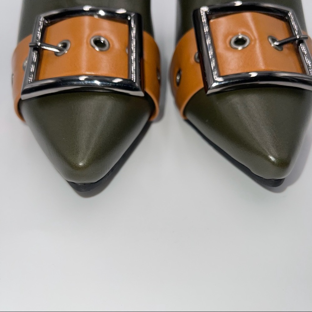 🆕 Buckle Decor Pyramid Boots - Picture 6 of 10